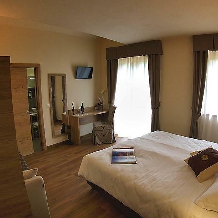 Botton D'Oro Delle Dolomiti Bed & Breakfast Vattaro Ngoại thất bức ảnh