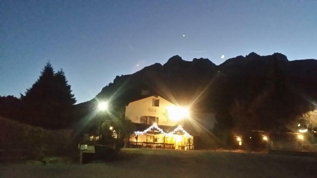 Botton D'Oro Delle Dolomiti Bed & Breakfast Vattaro Ngoại thất bức ảnh