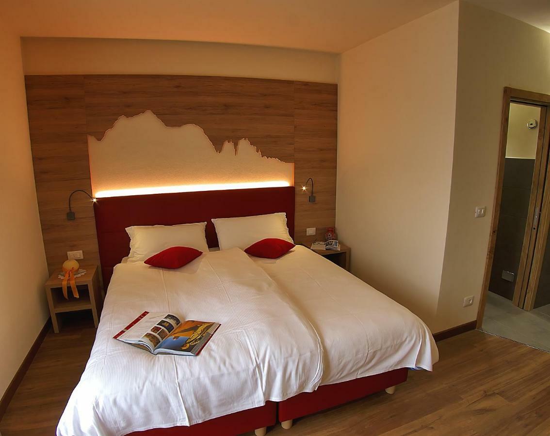 Botton D'Oro Delle Dolomiti Bed & Breakfast Vattaro Ngoại thất bức ảnh